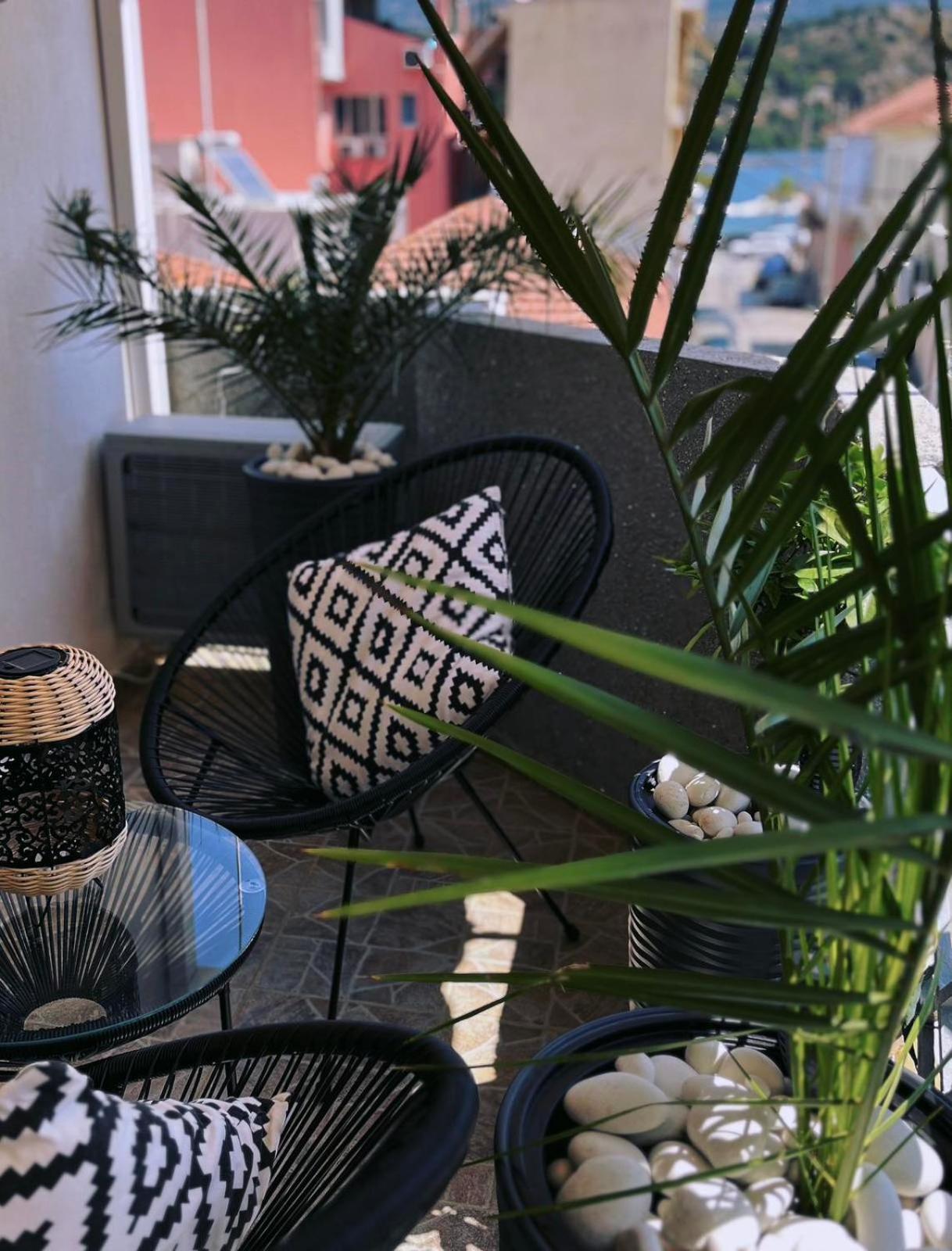 Diamond City Lux Apartment 阿尔戈斯托利翁 外观 照片